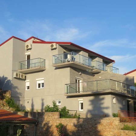 Hotel Vila Velvet à Starigrad Paklenica Extérieur photo