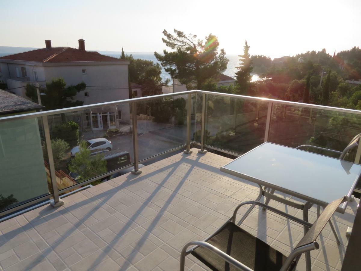 Hotel Vila Velvet à Starigrad Paklenica Extérieur photo