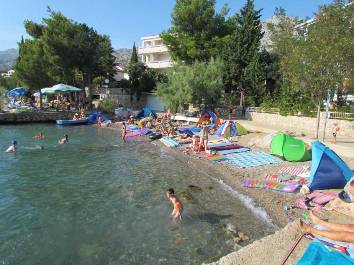 Hotel Vila Velvet à Starigrad Paklenica Extérieur photo